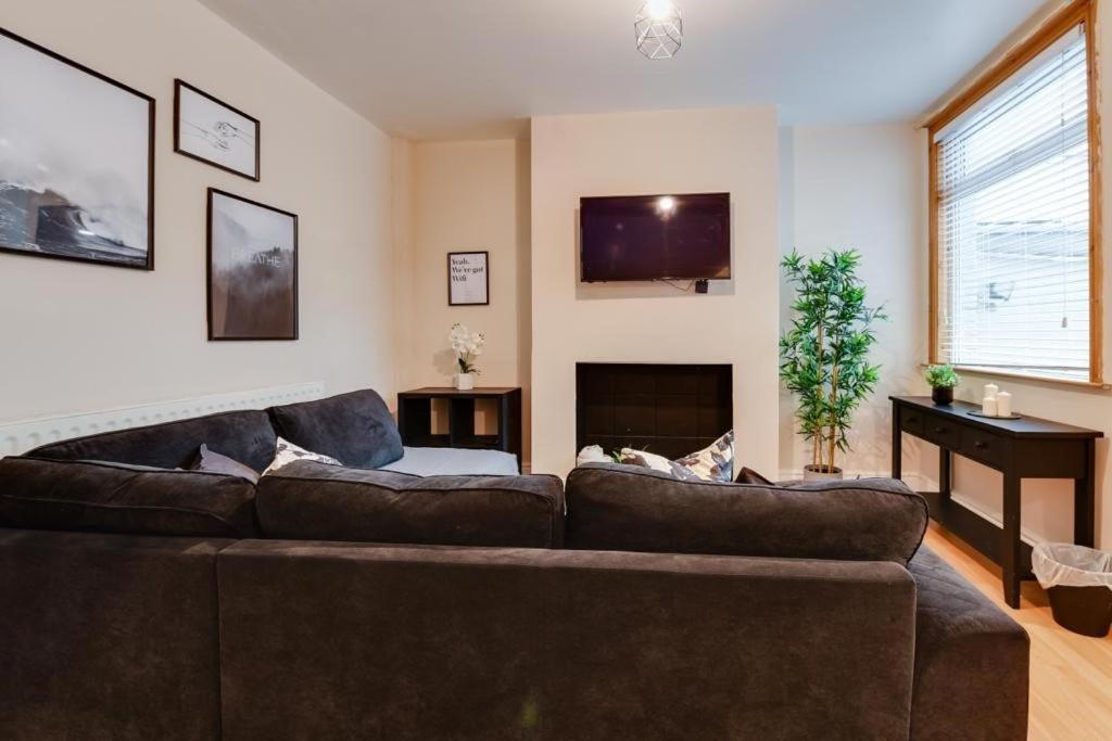 Poppy'S Pad - Winchester Road Liverpool Ngoại thất bức ảnh